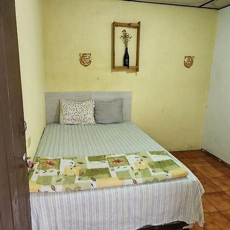 Jaguar Basic Accommodation Antigua Екстер'єр фото